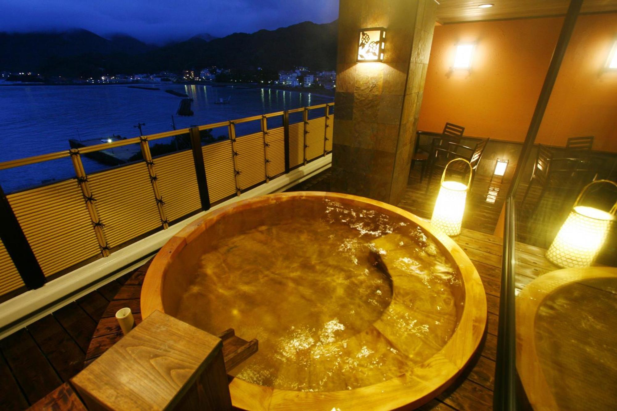 Shin Kaikatei Izumi Hotel Ukuszu Kültér fotó