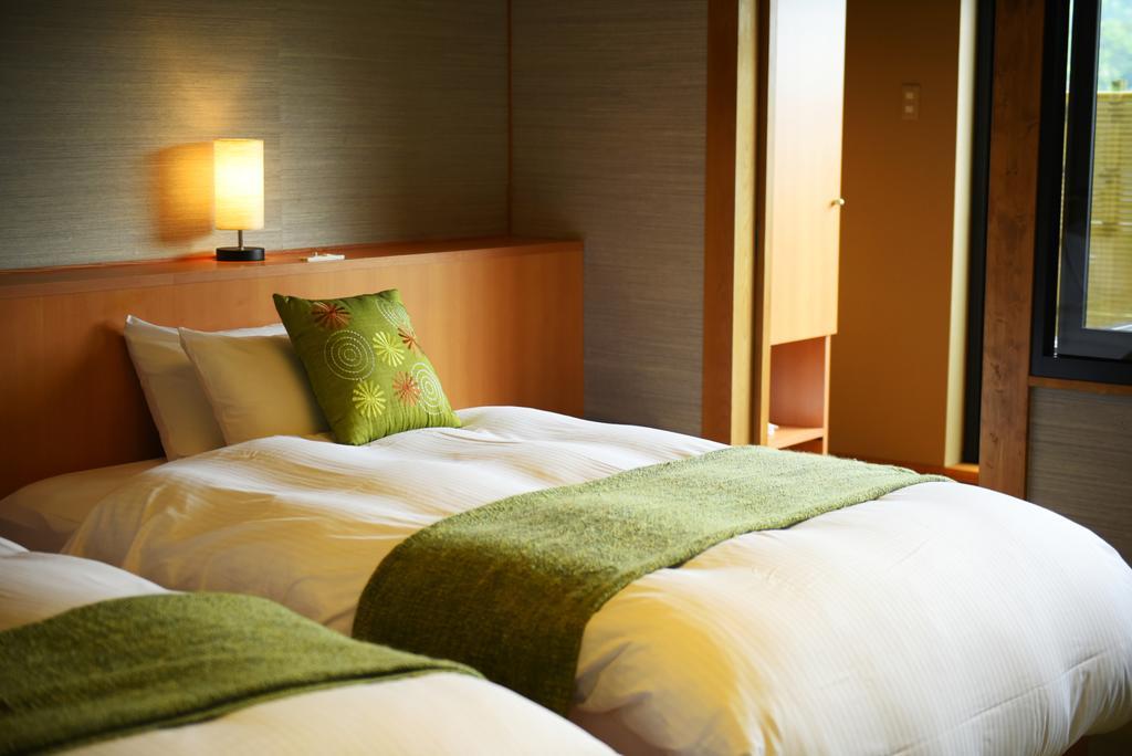 Shin Kaikatei Izumi Hotel Ukuszu Kültér fotó
