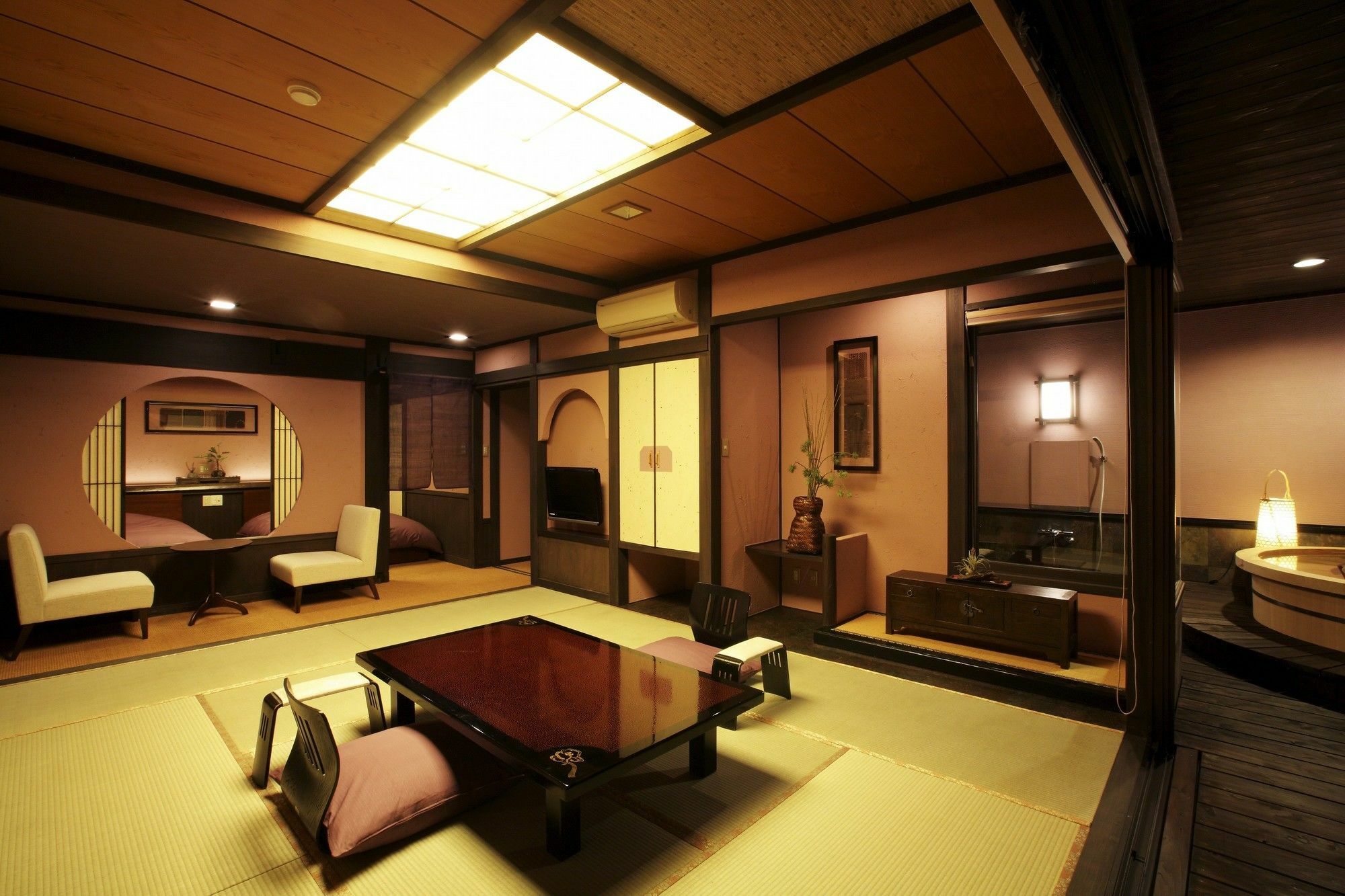 Shin Kaikatei Izumi Hotel Ukuszu Kültér fotó